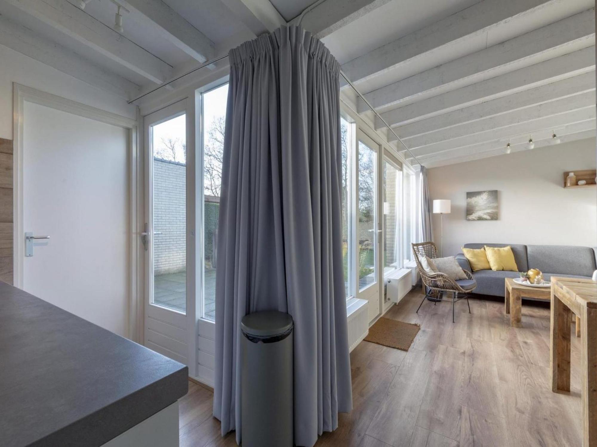 Cozy Bunglow With Garden Sint Maartensvlotbrug Экстерьер фото