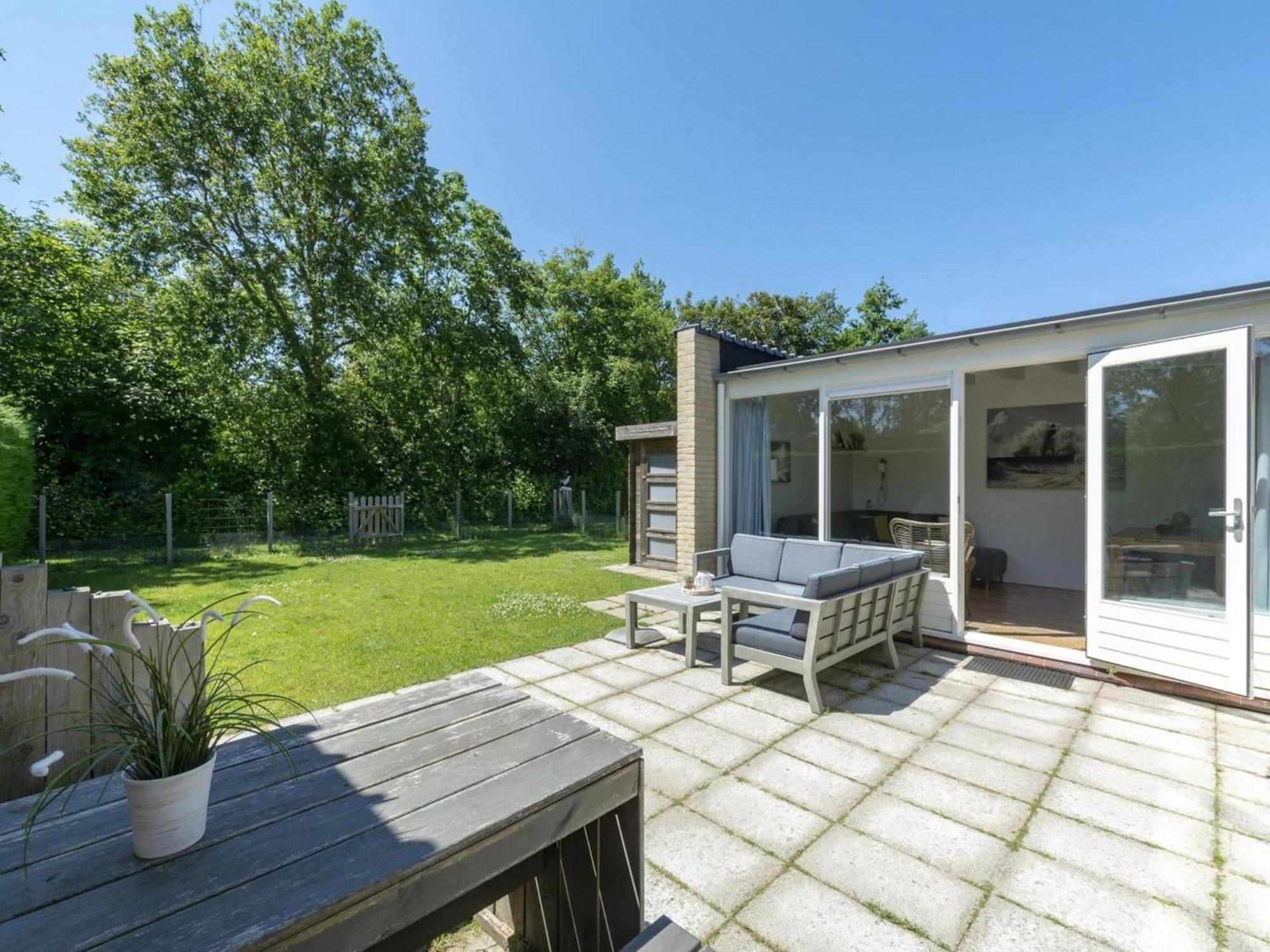 Cozy Bunglow With Garden Sint Maartensvlotbrug Экстерьер фото
